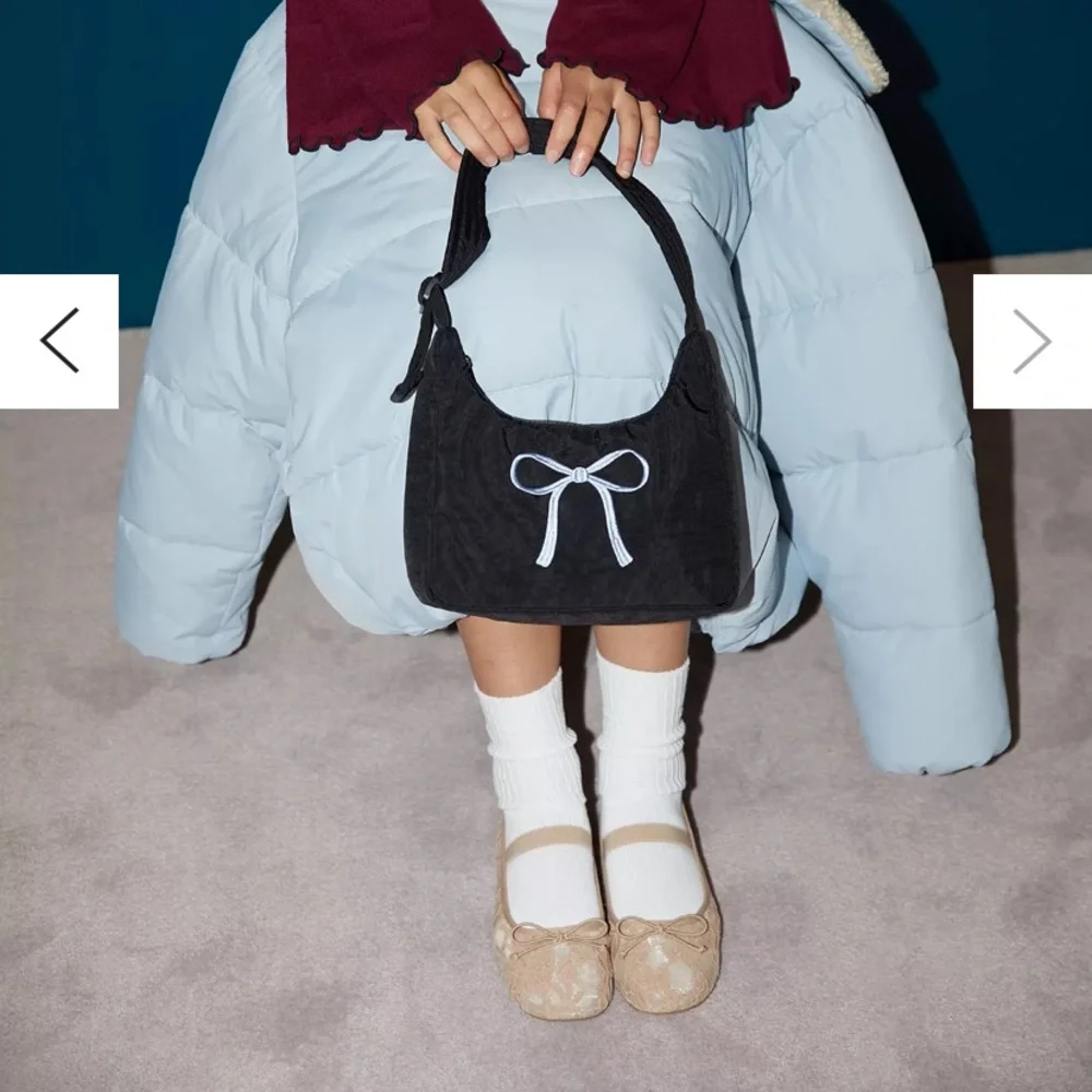 New BAGGU UO Exclusive Embroidered Bow Mini Nylon Shoulder Bag - Picture 4 of 4